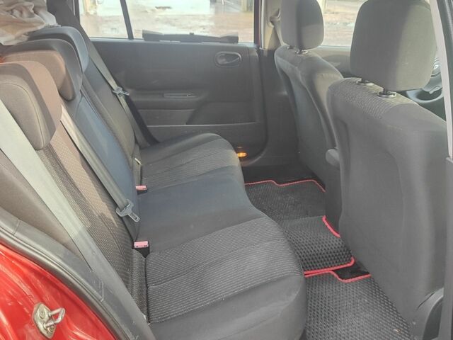 Красный Рено Меган, объемом двигателя 1.5 л и пробегом 345 тыс. км за 3000 $, фото 5 на Automoto.ua