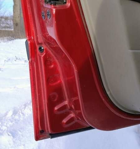 Красный Рено Меган, объемом двигателя 1.6 л и пробегом 250 тыс. км за 4500 $, фото 26 на Automoto.ua