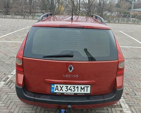 Красный Рено Меган, объемом двигателя 1.6 л и пробегом 282 тыс. км за 4600 $, фото 4 на Automoto.ua