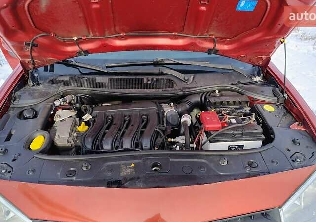 Красный Рено Меган, объемом двигателя 1.6 л и пробегом 250 тыс. км за 4500 $, фото 23 на Automoto.ua