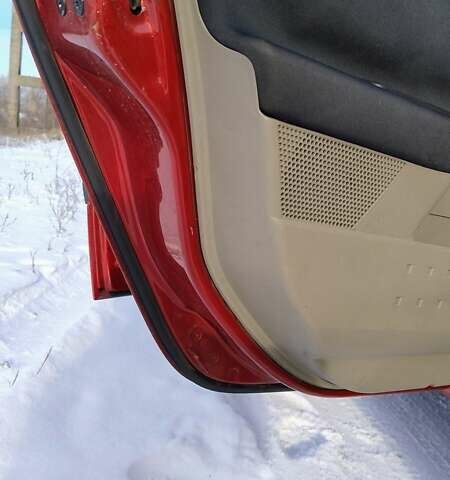 Красный Рено Меган, объемом двигателя 1.6 л и пробегом 250 тыс. км за 4500 $, фото 28 на Automoto.ua