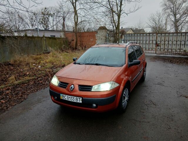 Красный Рено Меган, объемом двигателя 1.5 л и пробегом 312 тыс. км за 4050 $, фото 1 на Automoto.ua