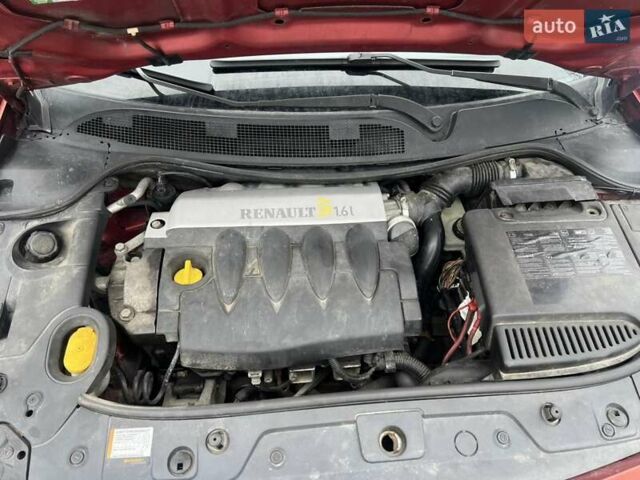 Червоний Рено Меган, об'ємом двигуна 1.6 л та пробігом 305 тис. км за 3300 $, фото 24 на Automoto.ua