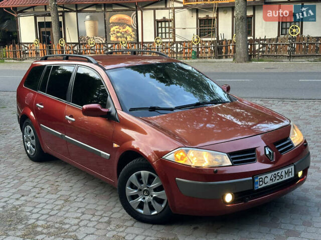 Красный Рено Меган, объемом двигателя 2 л и пробегом 304 тыс. км за 3800 $, фото 19 на Automoto.ua