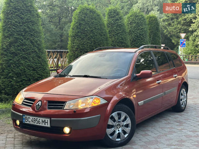 Красный Рено Меган, объемом двигателя 2 л и пробегом 304 тыс. км за 3800 $, фото 38 на Automoto.ua