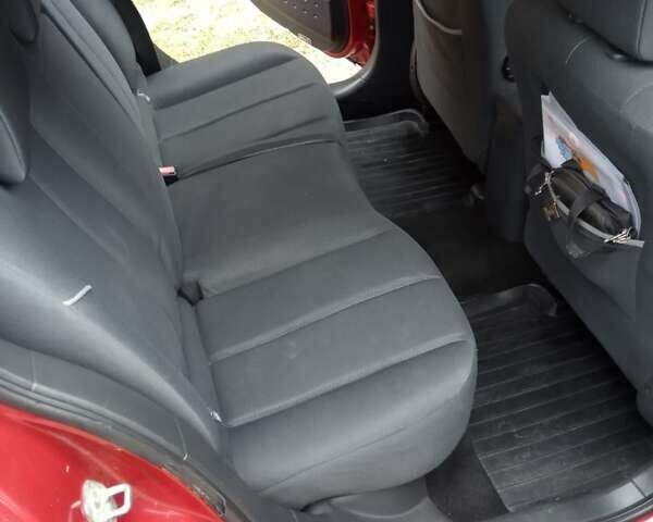 Красный Рено Меган, объемом двигателя 1.46 л и пробегом 320 тыс. км за 3900 $, фото 1 на Automoto.ua