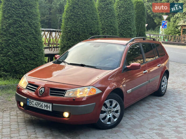 Красный Рено Меган, объемом двигателя 2 л и пробегом 304 тыс. км за 3800 $, фото 14 на Automoto.ua
