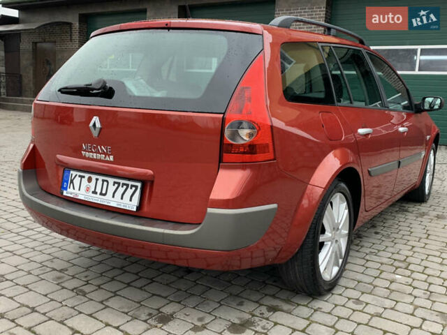 Рено Меган 2005 в Луцке на Automoto.ua Красный Рено Меган, объемом двигателя 2 л и пробегом 83 тыс. км за 4999 $, фото 18 на Automoto.ua