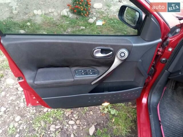 Красный Рено Меган, объемом двигателя 1.5 л и пробегом 190 тыс. км за 3000 $, фото 10 на Automoto.ua