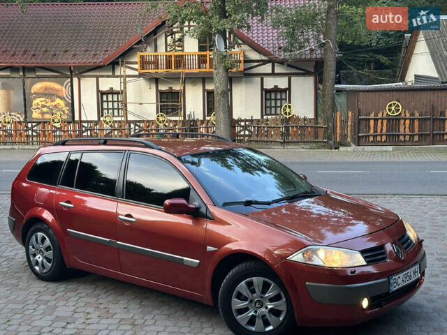 Красный Рено Меган, объемом двигателя 2 л и пробегом 304 тыс. км за 3800 $, фото 27 на Automoto.ua
