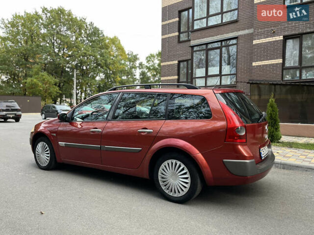 Рено Меган 2005 в Чернигове на Automoto.ua Красный Рено Меган, объемом двигателя 1.6 л и пробегом 215 тыс. км за 4200 $, фото 12 на Automoto.ua