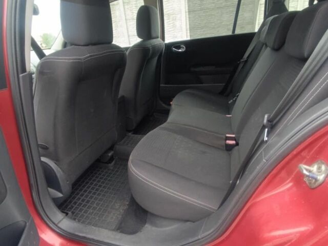 Красный Рено Меган, объемом двигателя 1.5 л и пробегом 269 тыс. км за 3400 $, фото 7 на Automoto.ua