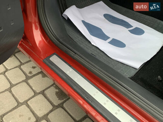 Рено Меган 2005 в Луцке на Automoto.ua Красный Рено Меган, объемом двигателя 2 л и пробегом 83 тыс. км за 4999 $, фото 52 на Automoto.ua