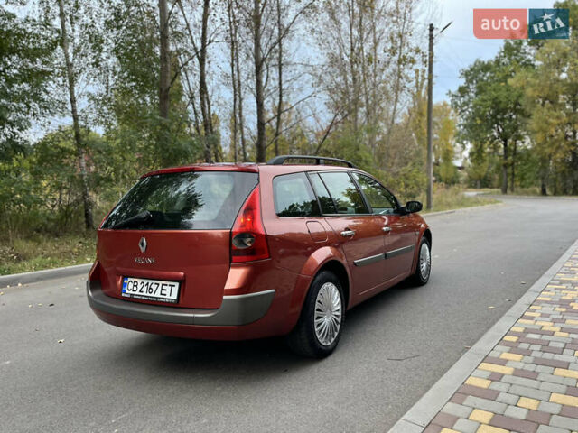 Рено Меган 2005 в Чернигове на Automoto.ua Красный Рено Меган, объемом двигателя 1.6 л и пробегом 215 тыс. км за 4200 $, фото 9 на Automoto.ua