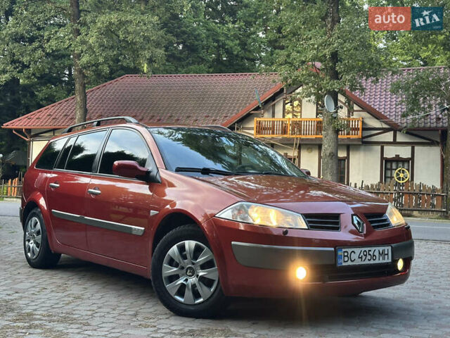 Красный Рено Меган, объемом двигателя 2 л и пробегом 304 тыс. км за 3800 $, фото 17 на Automoto.ua