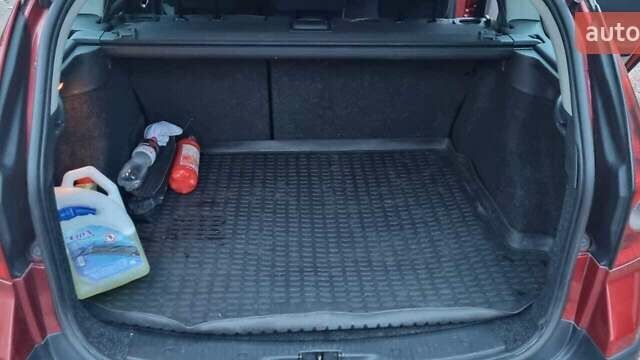 Красный Рено Меган, объемом двигателя 1.46 л и пробегом 283 тыс. км за 4700 $, фото 18 на Automoto.ua