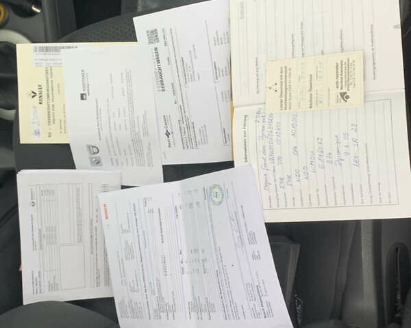 Рено Меган 2005 в Луцке на Automoto.ua Красный Рено Меган, объемом двигателя 2 л и пробегом 83 тыс. км за 4999 $, фото 95 на Automoto.ua