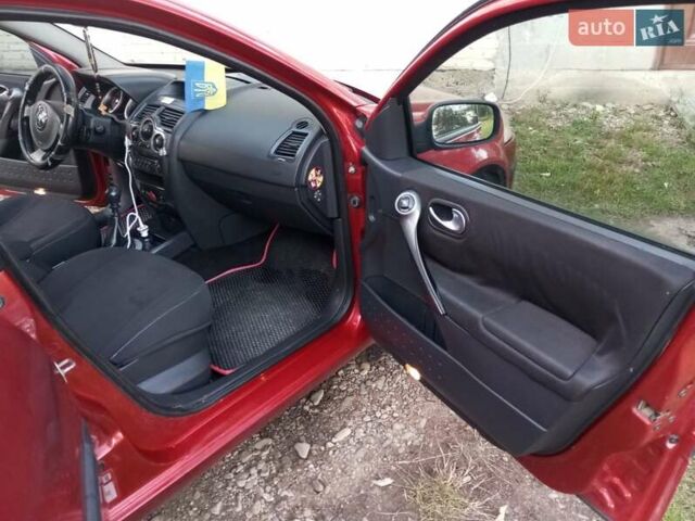 Красный Рено Меган, объемом двигателя 1.5 л и пробегом 190 тыс. км за 3000 $, фото 12 на Automoto.ua
