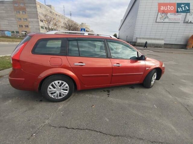 Рено Меган 2006 в Броварах на Automoto.ua Красный Рено Меган, объемом двигателя 1.6 л и пробегом 201 тыс. км за 5300 $, фото 23 на Automoto.ua