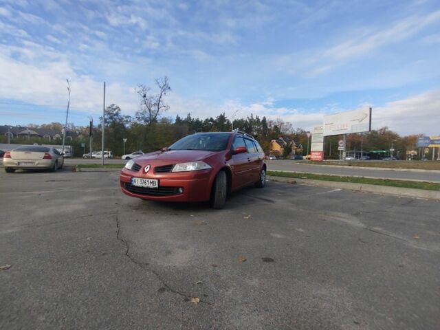 Рено Меган 2006 в Броварах на Automoto.ua Красный Рено Меган, объемом двигателя 1.6 л и пробегом 201 тыс. км за 5300 $, фото 1 на Automoto.ua