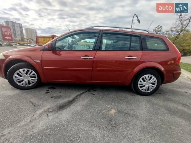 Рено Меган 2006 в Броварах на Automoto.ua Красный Рено Меган, объемом двигателя 1.6 л и пробегом 201 тыс. км за 5300 $, фото 18 на Automoto.ua