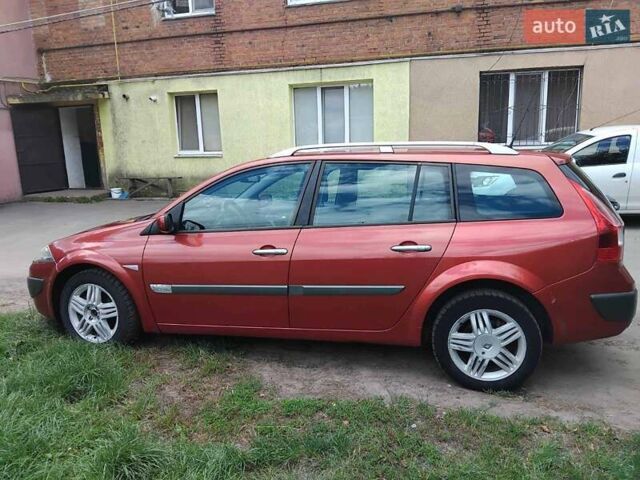 Червоний Рено Меган, об'ємом двигуна 2 л та пробігом 305 тис. км за 4700 $, фото 2 на Automoto.ua