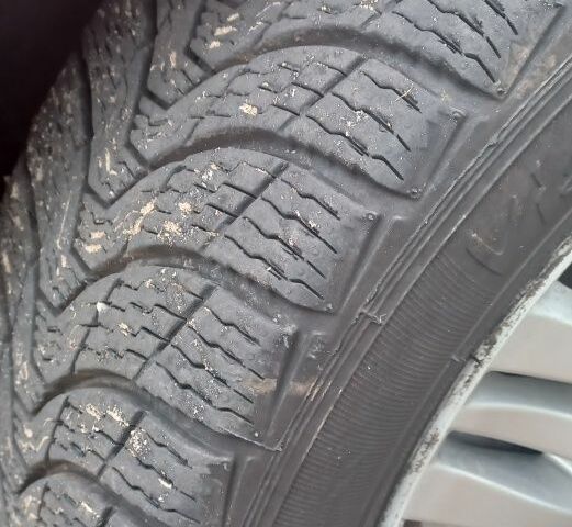 Красный Рено Меган, объемом двигателя 2 л и пробегом 280 тыс. км за 4800 $, фото 14 на Automoto.ua