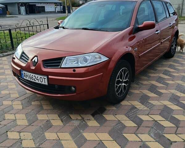 Красный Рено Меган, объемом двигателя 1.6 л и пробегом 164 тыс. км за 4300 $, фото 2 на Automoto.ua