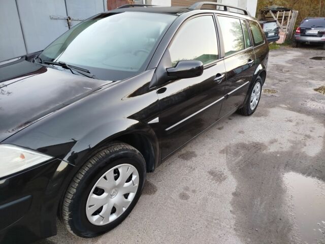 Червоний Рено Меган, об'ємом двигуна 1.6 л та пробігом 194 тис. км за 5000 $, фото 1 на Automoto.ua