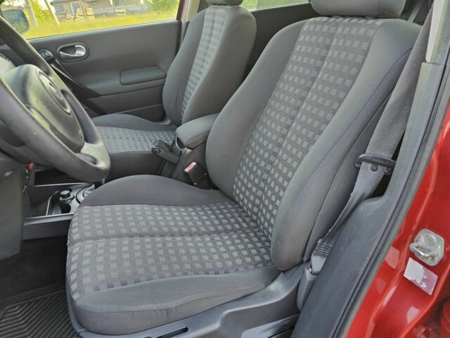 Красный Рено Меган, объемом двигателя 1.6 л и пробегом 108 тыс. км за 5200 $, фото 4 на Automoto.ua