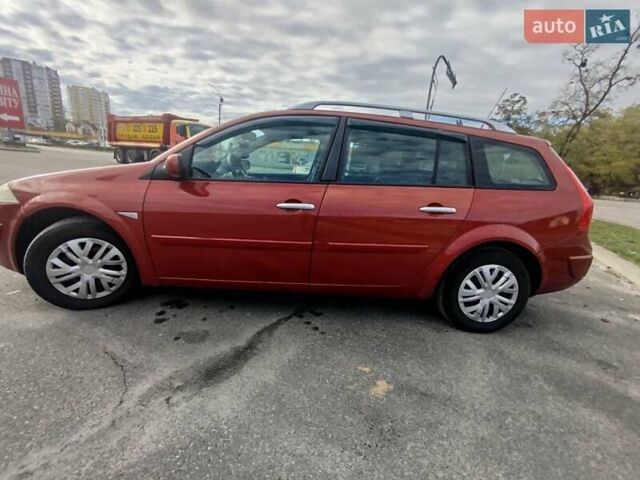 Рено Меган 2006 в Броварах на Automoto.ua Красный Рено Меган, объемом двигателя 1.6 л и пробегом 201 тыс. км за 5300 $, фото 16 на Automoto.ua