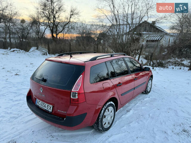 Красный Рено Меган, объемом двигателя 1.6 л и пробегом 244 тыс. км за 4850 $, фото 43 на Automoto.ua