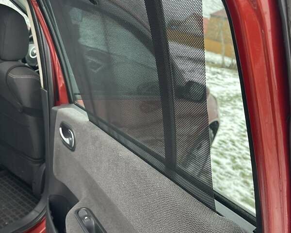 Червоний Рено Меган, об'ємом двигуна 1.5 л та пробігом 260 тис. км за 6500 $, фото 16 на Automoto.ua