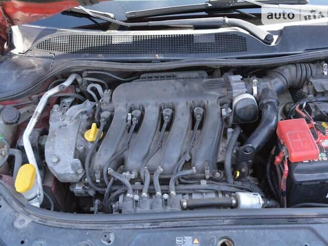 Червоний Рено Меган, об'ємом двигуна 2 л та пробігом 250 тис. км за 6800 $, фото 11 на Automoto.ua