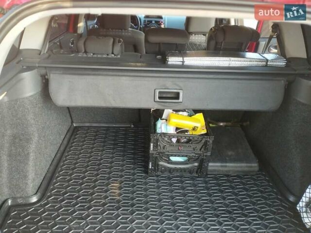 Червоний Рено Меган, об'ємом двигуна 1.6 л та пробігом 204 тис. км за 6300 $, фото 16 на Automoto.ua