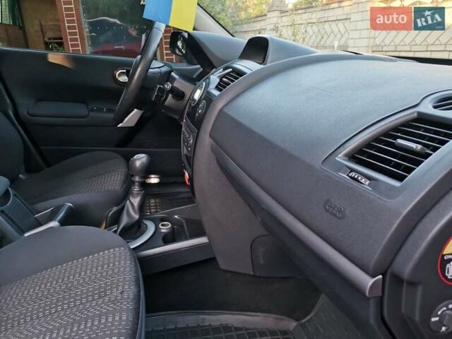 Красный Рено Меган, объемом двигателя 1.5 л и пробегом 246 тыс. км за 5499 $, фото 31 на Automoto.ua