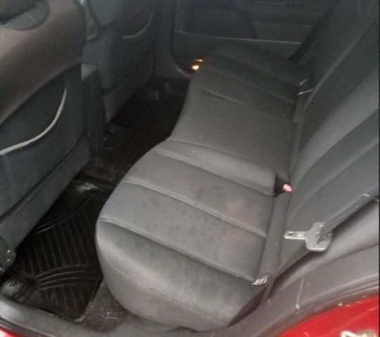 Красный Рено Меган, объемом двигателя 1.6 л и пробегом 300 тыс. км за 4200 $, фото 3 на Automoto.ua