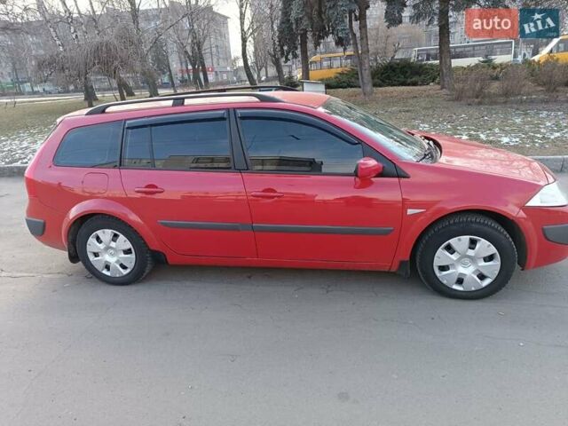 Червоний Рено Меган, об'ємом двигуна 1.4 л та пробігом 185 тис. км за 4750 $, фото 3 на Automoto.ua