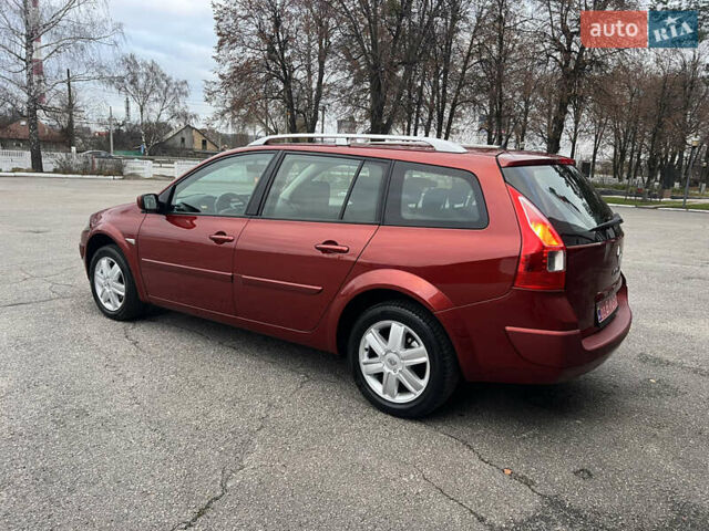 Красный Рено Меган, объемом двигателя 1.6 л и пробегом 201 тыс. км за 5899 $, фото 11 на Automoto.ua