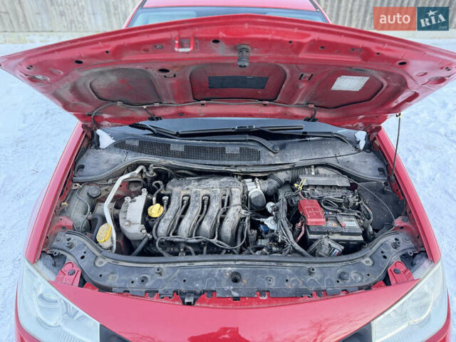 Красный Рено Меган, объемом двигателя 1.6 л и пробегом 244 тыс. км за 4850 $, фото 55 на Automoto.ua