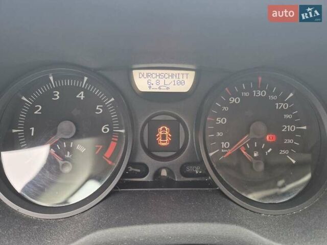 Червоний Рено Меган, об'ємом двигуна 1.6 л та пробігом 186 тис. км за 4999 $, фото 14 на Automoto.ua