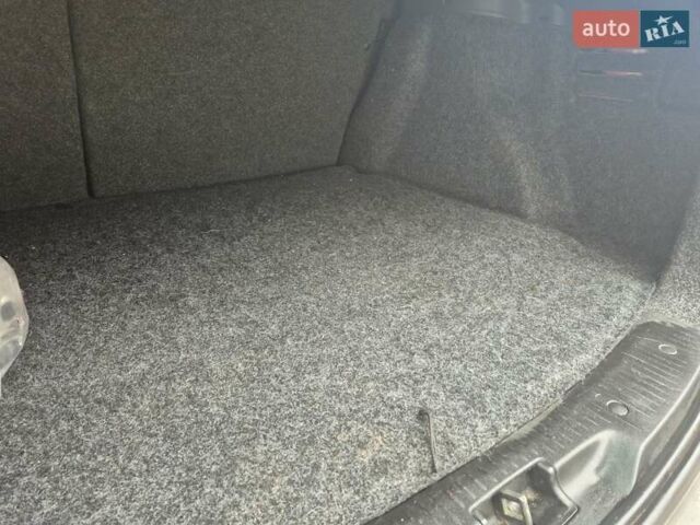 Червоний Рено Меган, об'ємом двигуна 1.6 л та пробігом 186 тис. км за 4999 $, фото 16 на Automoto.ua