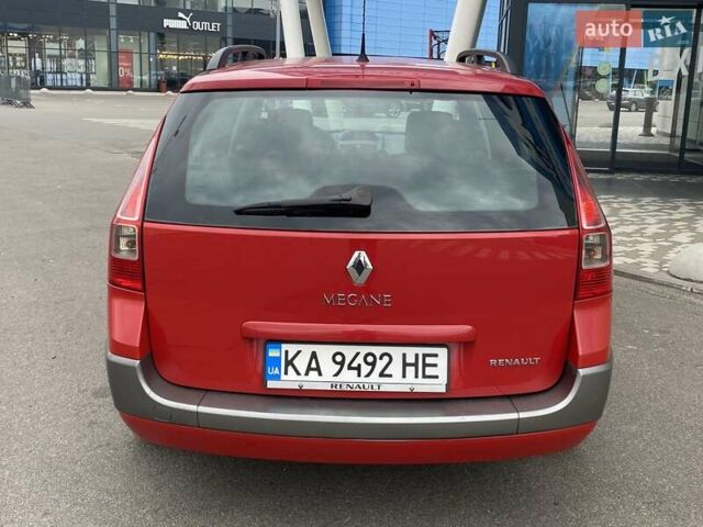 Червоний Рено Меган, об'ємом двигуна 1.6 л та пробігом 215 тис. км за 5350 $, фото 4 на Automoto.ua