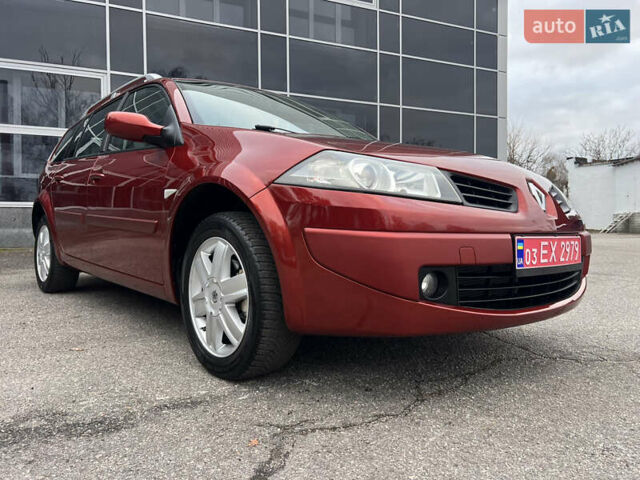 Красный Рено Меган, объемом двигателя 1.6 л и пробегом 201 тыс. км за 5899 $, фото 17 на Automoto.ua
