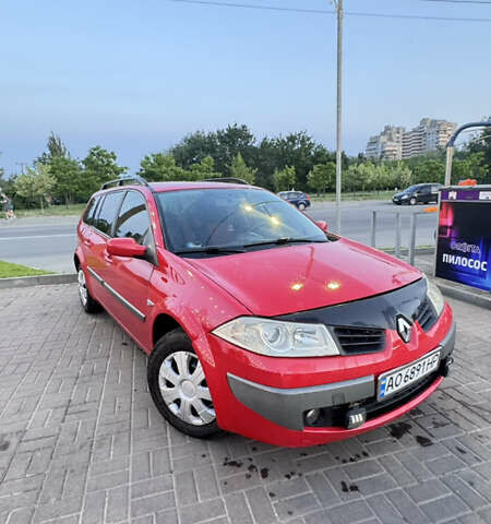 Красный Рено Меган, объемом двигателя 1.46 л и пробегом 300 тыс. км за 4450 $, фото 6 на Automoto.ua
