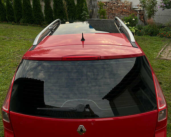 Червоний Рено Меган, об'ємом двигуна 2 л та пробігом 225 тис. км за 5500 $, фото 14 на Automoto.ua