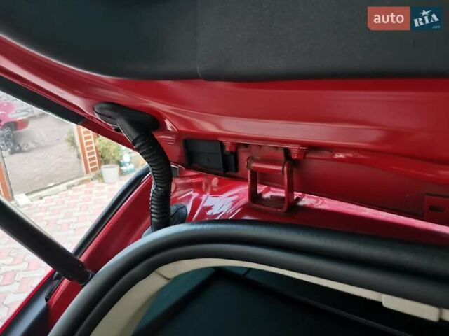 Красный Рено Меган, объемом двигателя 1.5 л и пробегом 246 тыс. км за 5499 $, фото 46 на Automoto.ua