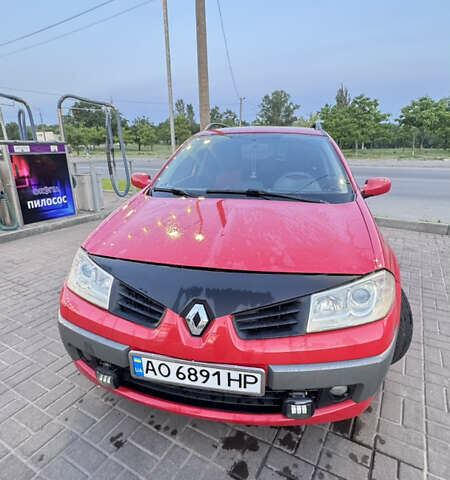 Красный Рено Меган, объемом двигателя 1.46 л и пробегом 300 тыс. км за 4450 $, фото 14 на Automoto.ua