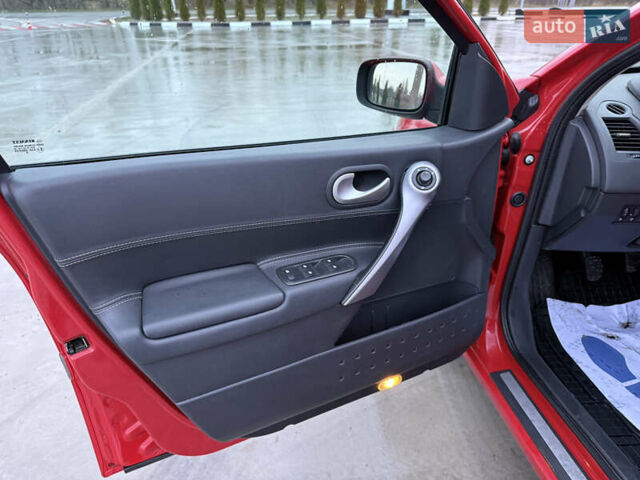 Червоний Рено Меган, об'ємом двигуна 1.5 л та пробігом 286 тис. км за 5300 $, фото 13 на Automoto.ua