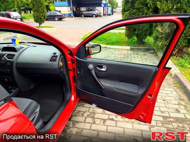 Рено Меган 2008 в Сумах на Automoto.ua Красный Рено Меган, объемом двигателя 1.6 л и пробегом 221 тыс. км за 5000 $, фото 11 на Automoto.ua